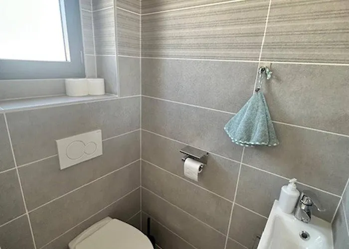 아파트 House 70 With 8 Bedrooms Lechaffardcom Satolas-et-Bonce