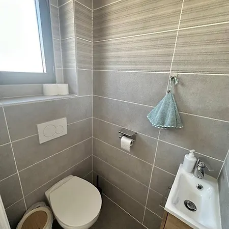 Apartment House 70 With 8 Bedrooms Lechaffardcom Satolas-et-Bonce
